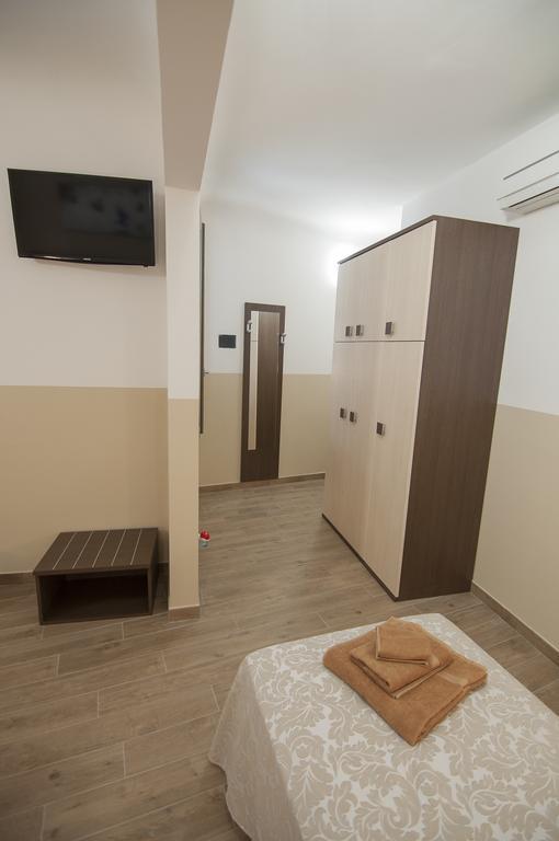 Guesthouse Buonarroti Florence Room photo